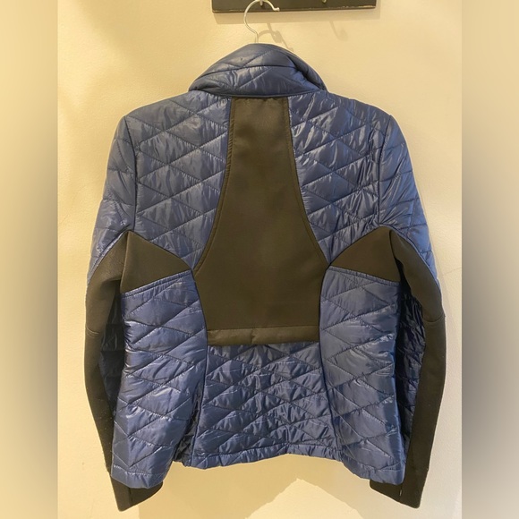 Spring Jacket - Picture 2 of 6